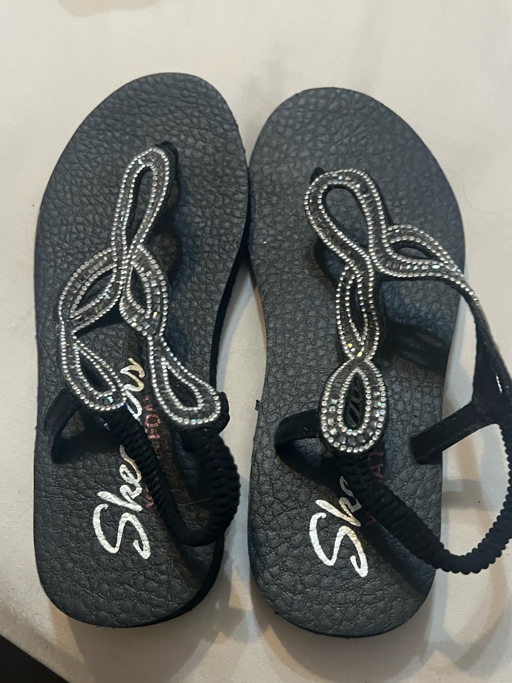 Skechers Black Jeweled Loop Thong Sandals